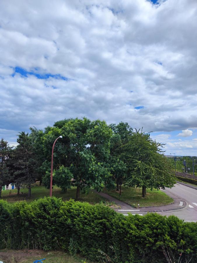 Apartament Chez Mamie Metz Zewnętrze zdjęcie
